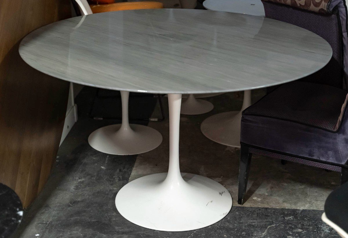 Eero Saarinen (1910-1961) & Knoll International (éditeur) Table« Tulipe », 120cm-photo-4