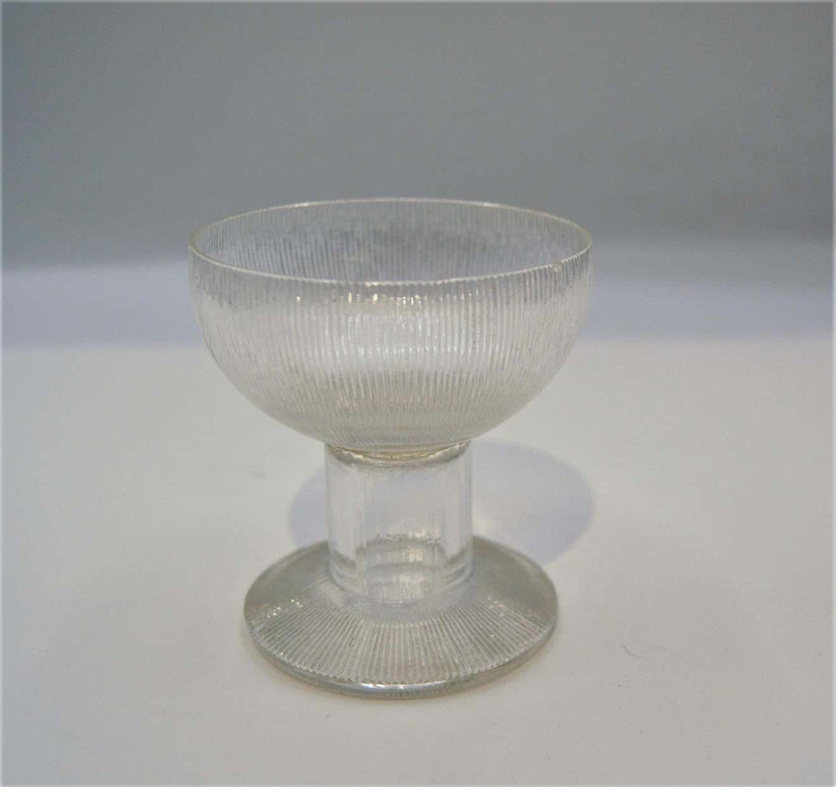 René Lalique (1860-1945), 6 verres du modèle -photo-3