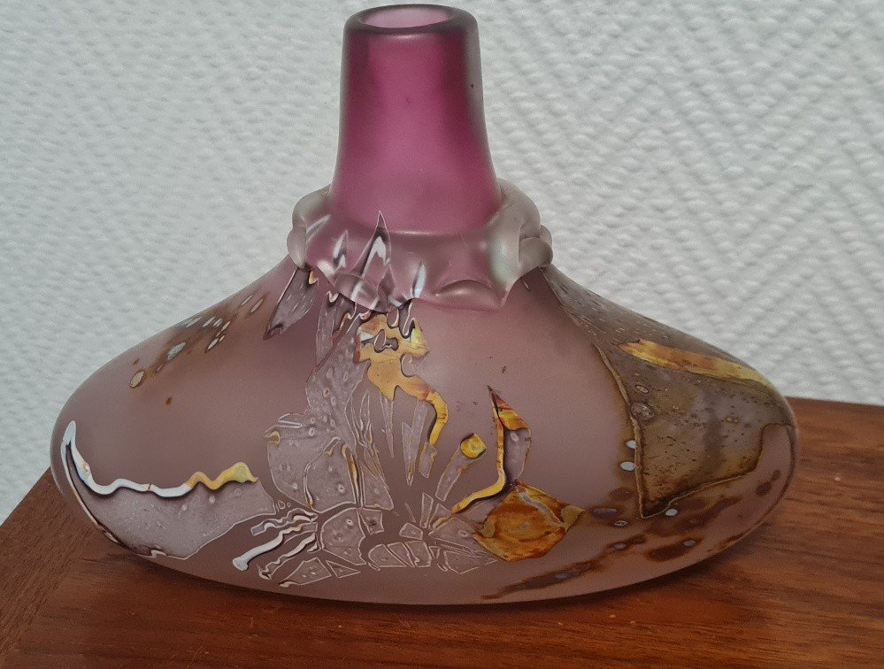 Louis Leloup - Vase En Verre Soufflé. Verrerie d'Art