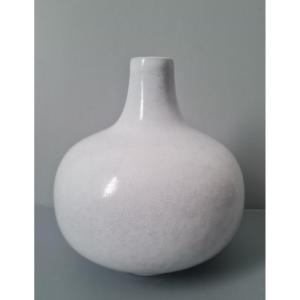 René Ben Lisa - Soft Stoneware Vase With Cloudy White Glaze