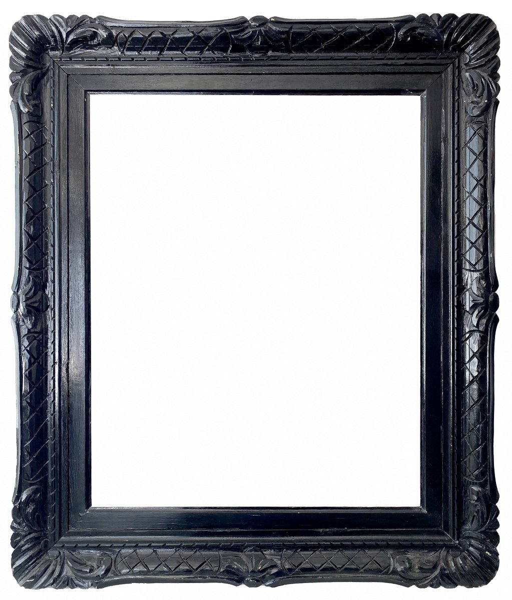 Renaissance Style Frame - 82.00 X 66.00 - Ref - 1529