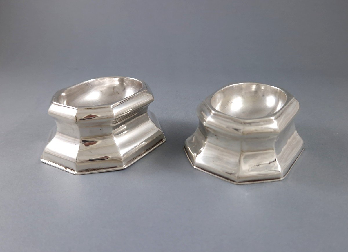 Pair Of Sterling Silver Salt Shakers From The 18th Century-photo-3