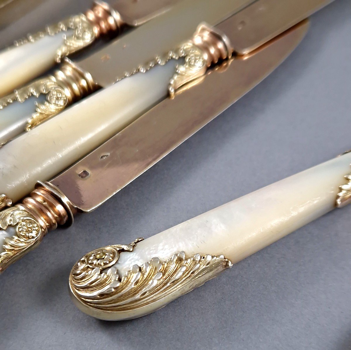 Puiforcat - 12 Sterling Silver-gilt And Mother-of-pearl Knives-photo-5