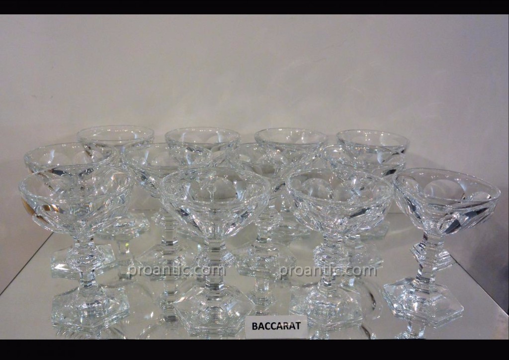 Baccarat  Modèle Harcourt 12 Coupes à Champagne-photo-3