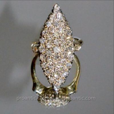 Bague Marquise En Or Sertie De Diamants