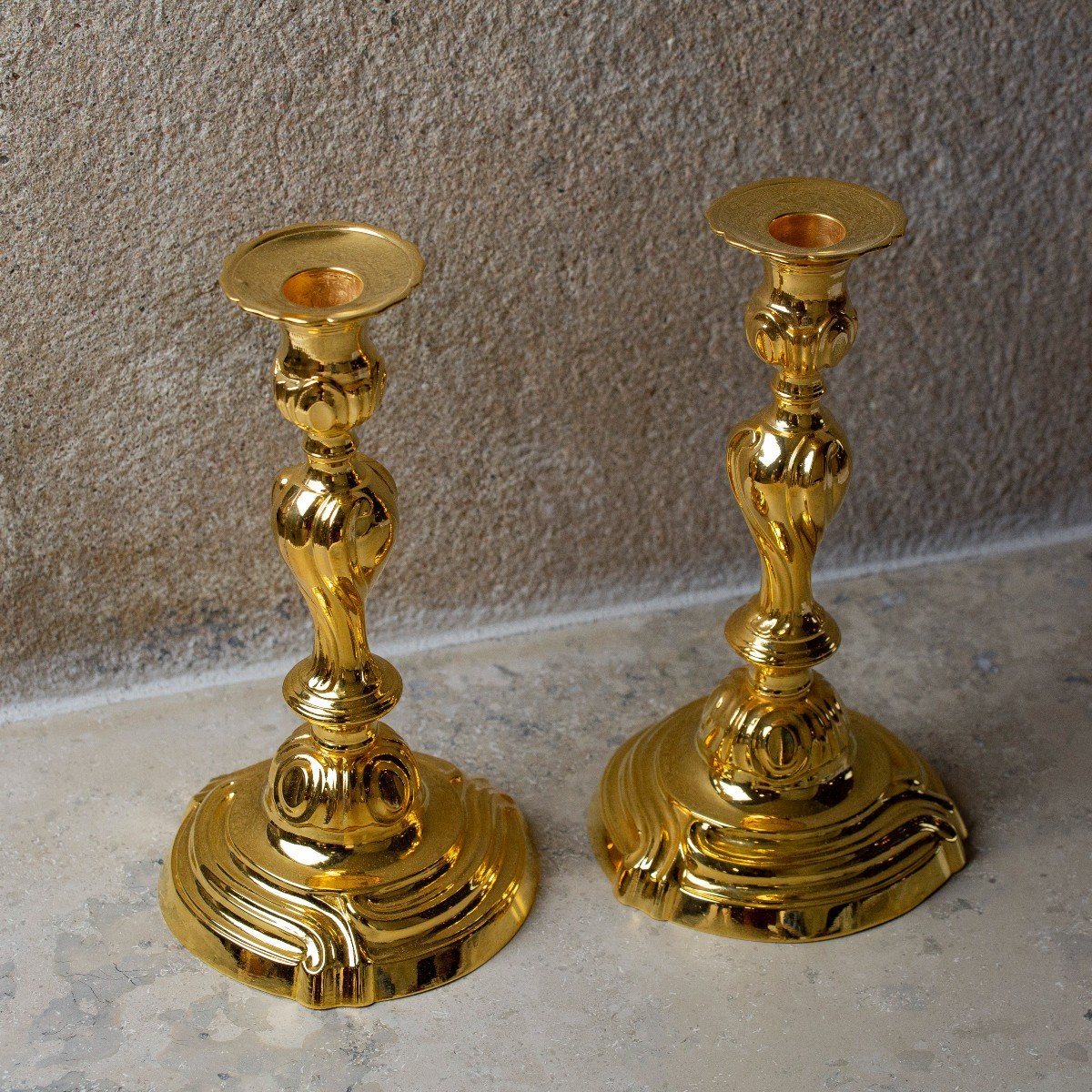 A Pair Of 18th Century Candle Sticks-photo-2