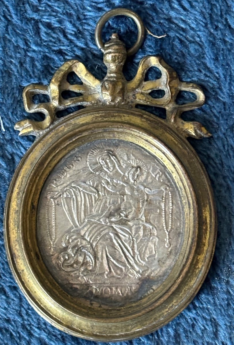 Medallion XVIII