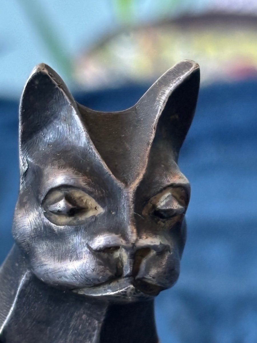 Cubist Cat In Silvered Bronze -photo-4