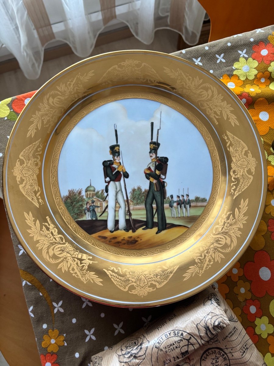 Ensemble De 5 Assiettes Militaires Russes En Porcelaine -photo-2