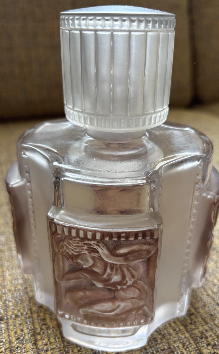 Helene. René Lalique Perfume Bottle-photo-4