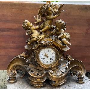 Rocaille Clock By Victor Paillard
