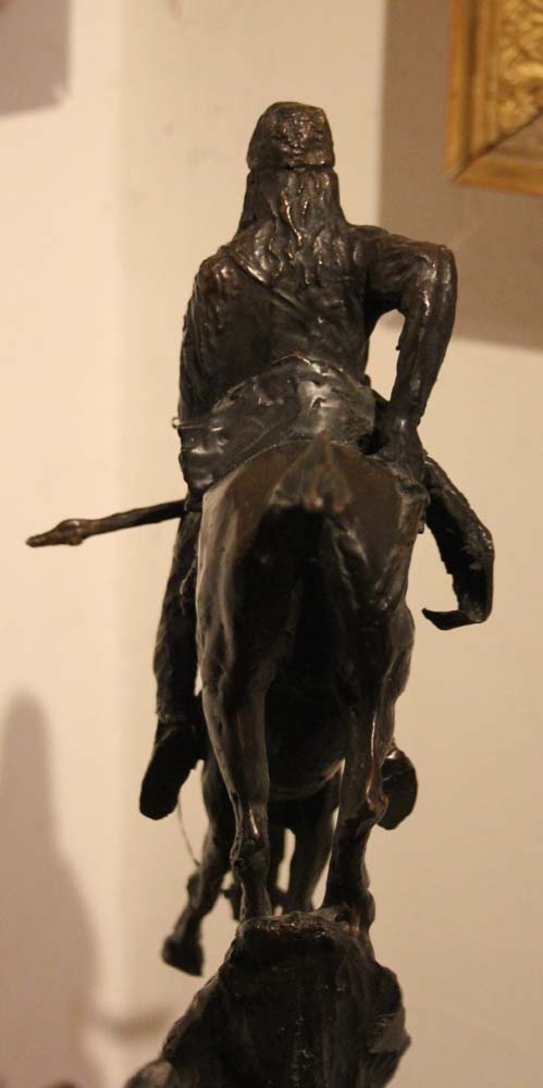 "Homme de montagne", Bronze vers 1920, signé, d'après Frederic Remington (américain 1861-1909)-photo-7