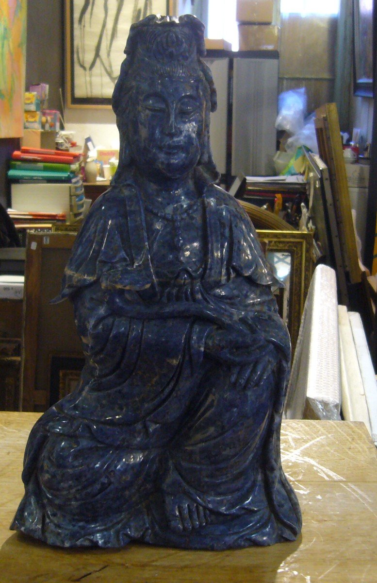 Guan-yin Goddess Of Peace China