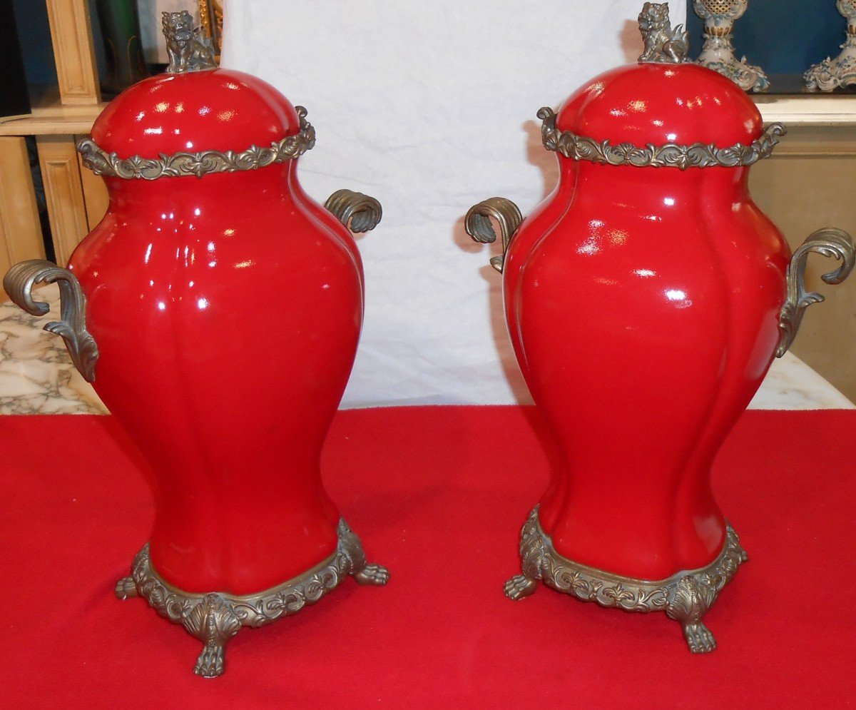 Pair Of Chinese Style Vases-photo-2