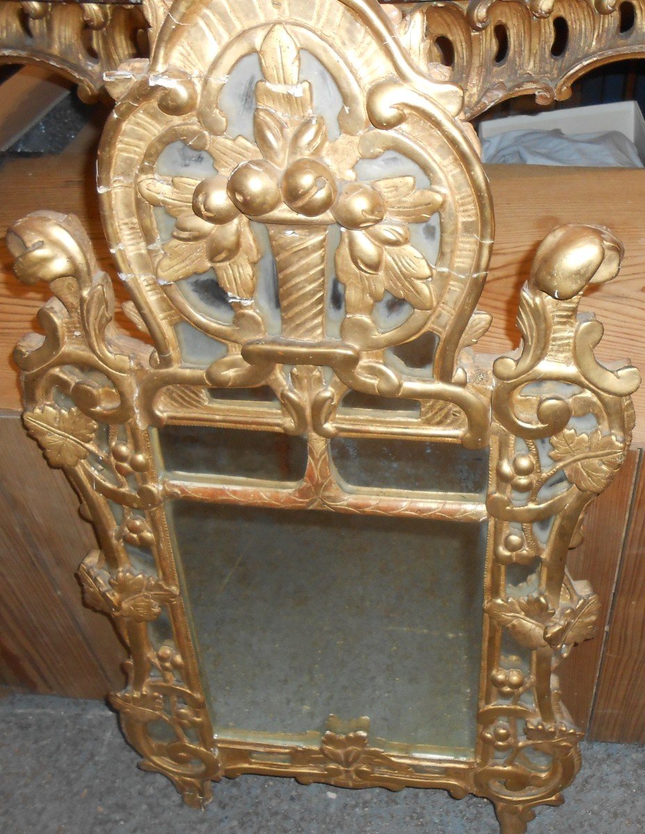 XVIIIth Century Gilded Wood Pare Closes Mirror-photo-2