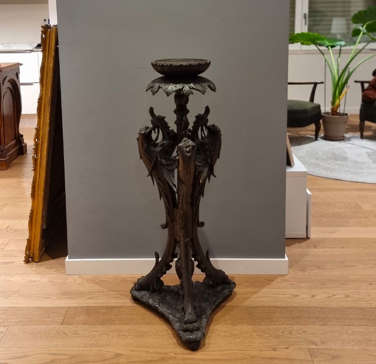 Side Table In Ebonized Wood With Dragons: A Treasure From The 19th Century-photo-2