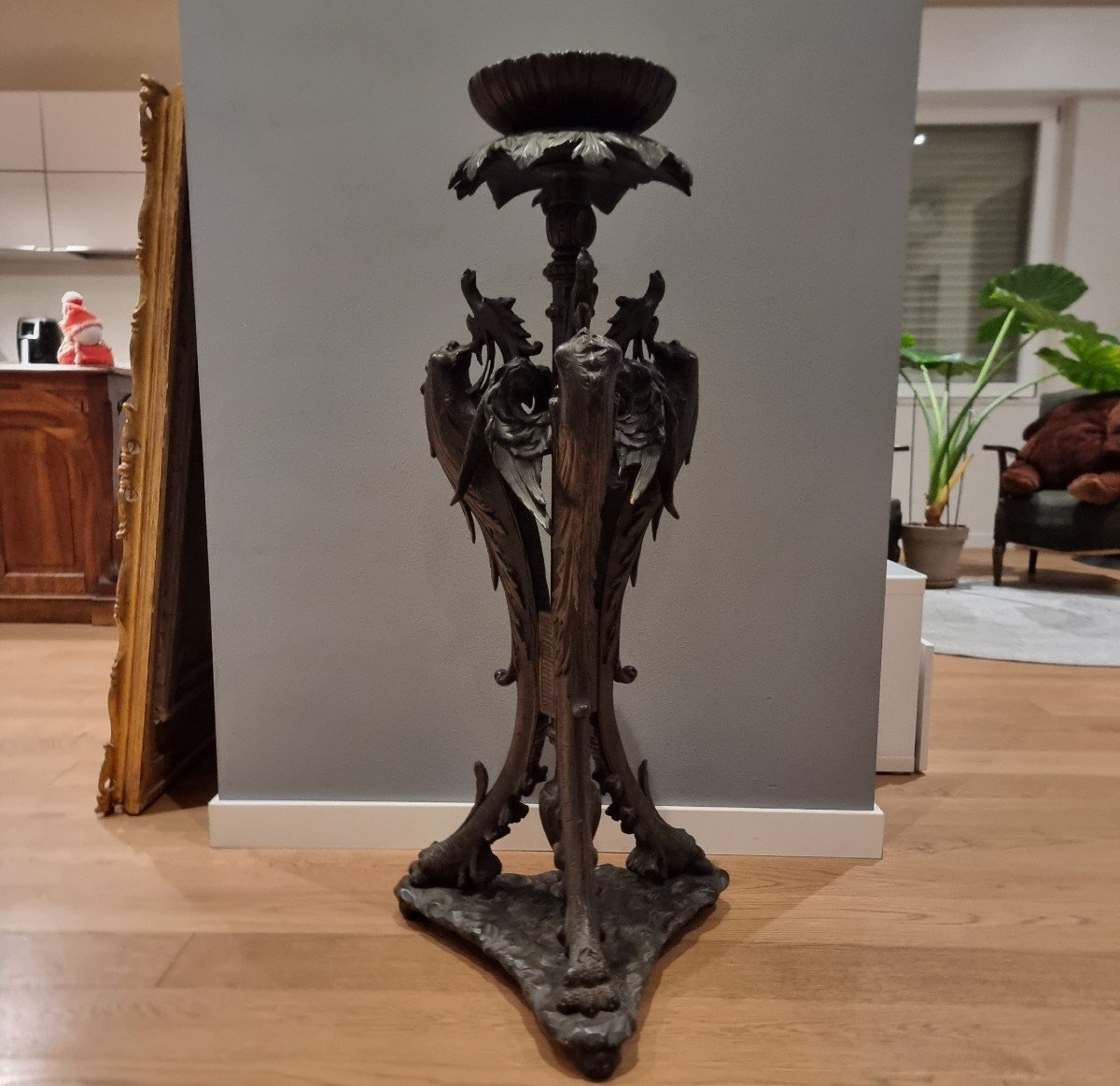 Side Table In Ebonized Wood With Dragons: A Treasure From The 19th Century-photo-3