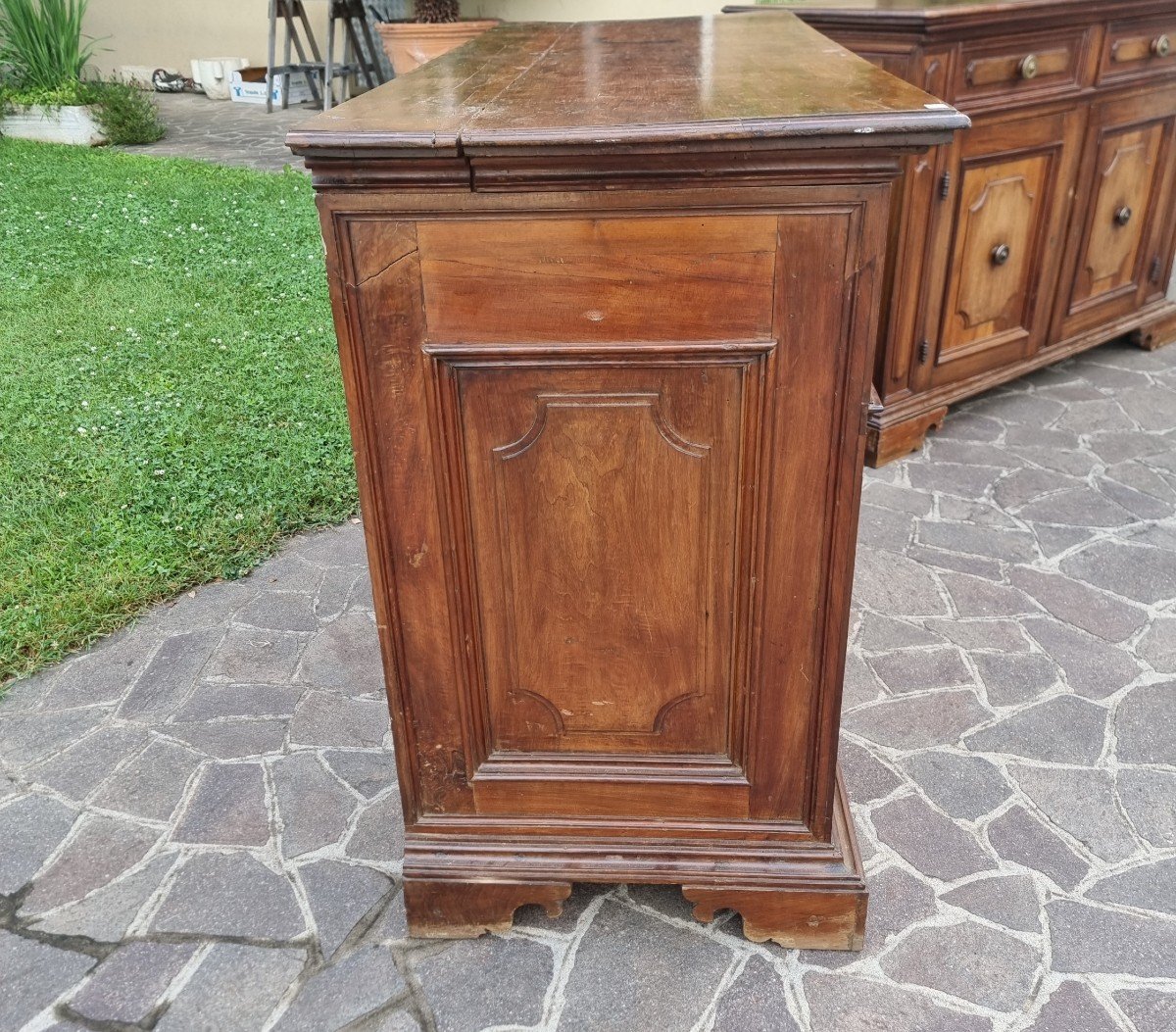 Pair Of 18th Century Bolognese Walnut Sideboards-photo-4