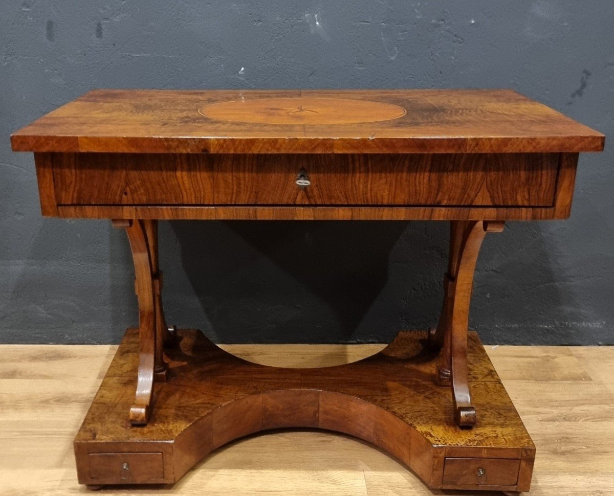 Table Biedermeier De 1820 En Noyer : élégance Intemporelle-photo-5