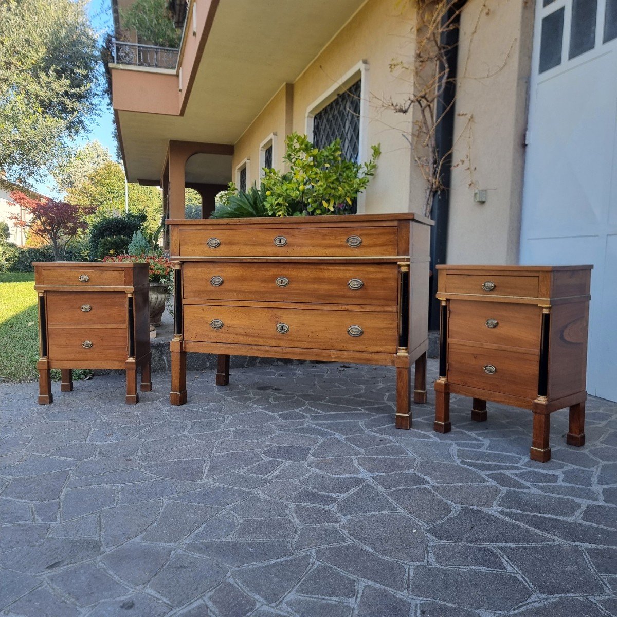 Empire 1830 Commode Triptyque Et Tables De Chevet Noyer