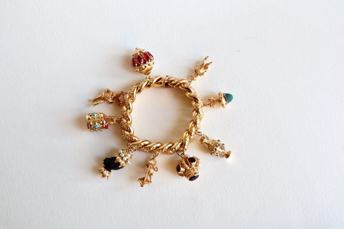 Large Mesh Charm Bracelet In Yellow Gold And Colors-photo-1