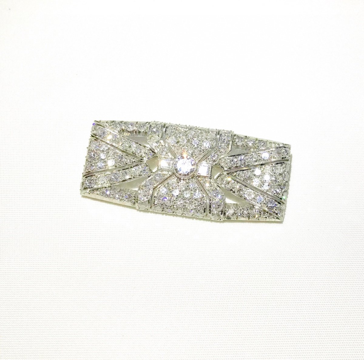 Brooch Art Deco Plate In Platinum And White Gold 18 Carats 1930-40-photo-3