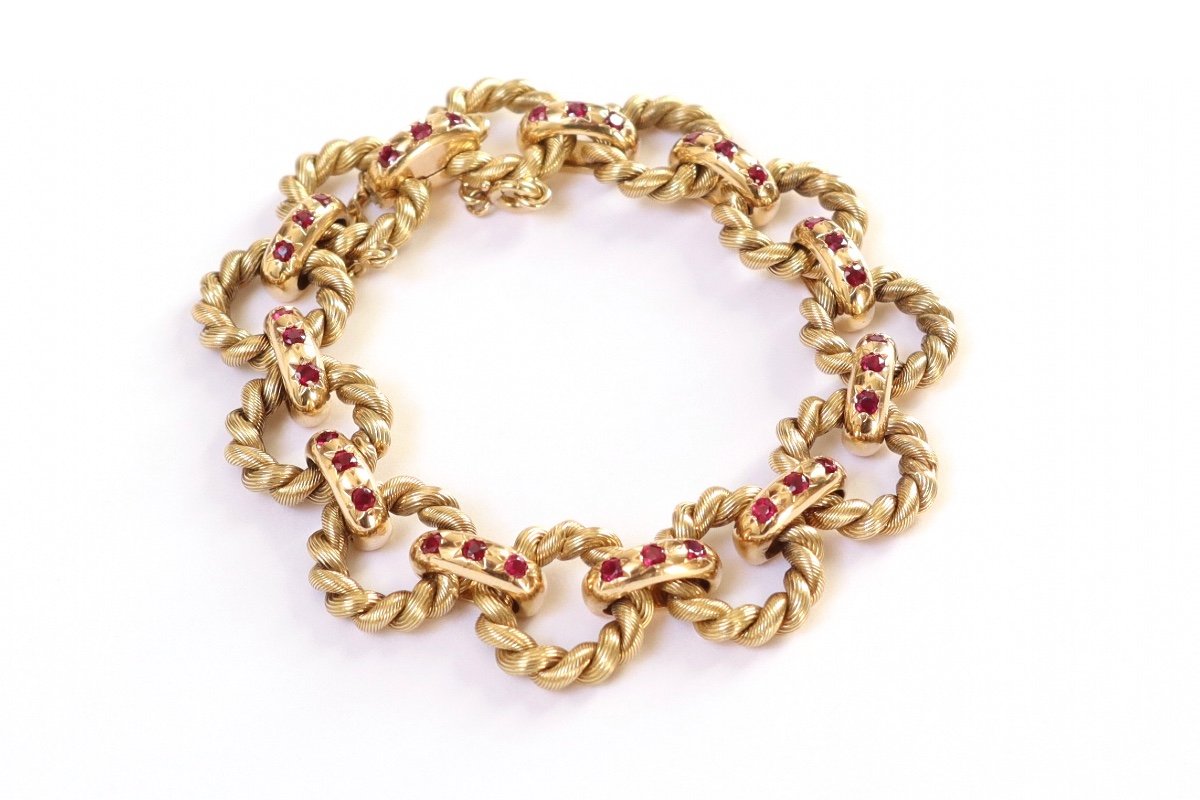 Van Cleef & Arpels Bracelet En Or Jaune 18 Carats Et Rubis Anneaux Torsadés -photo-3