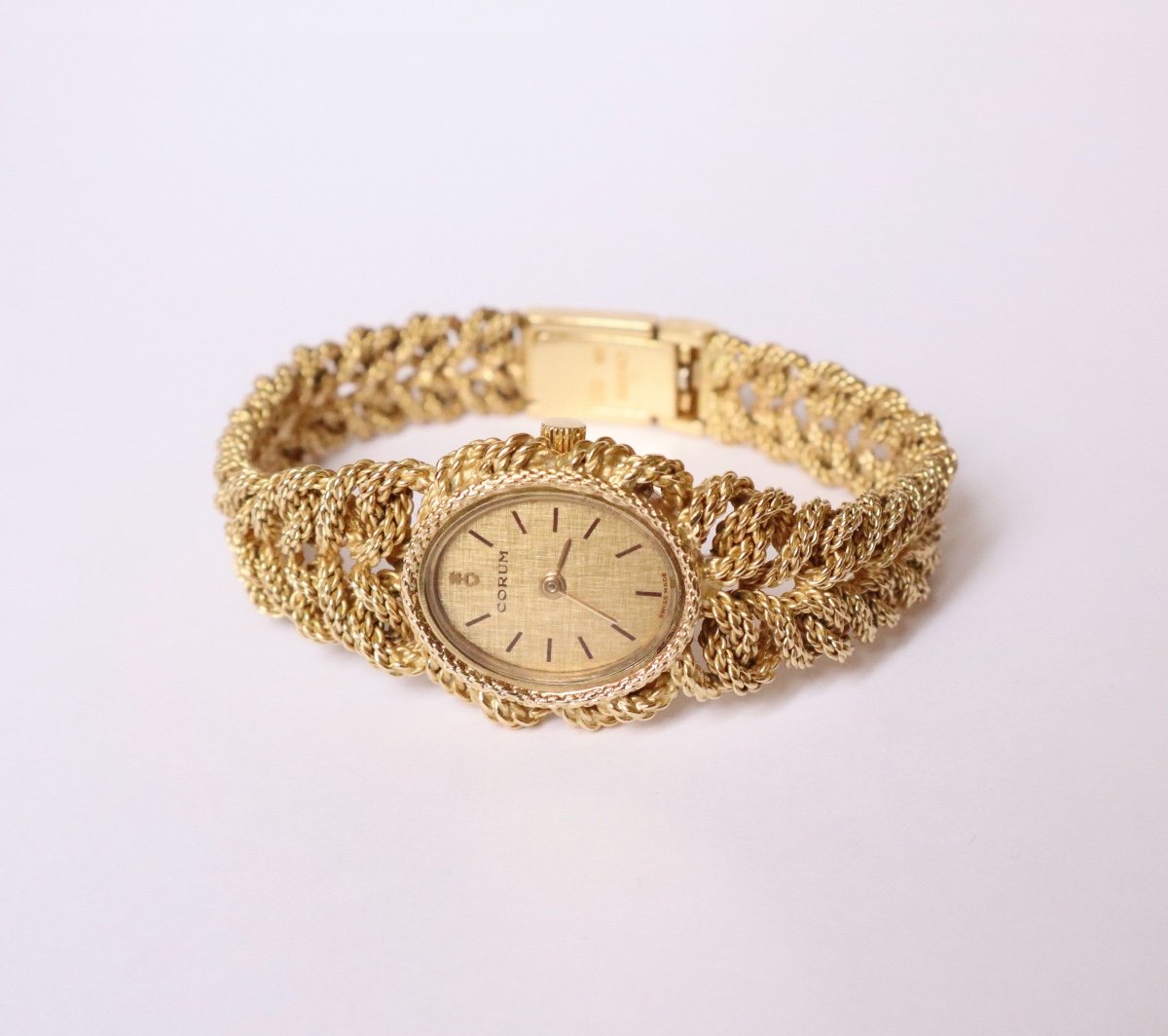 Proantic Corum Lady s Watch Circa 1960 In 18k Gold Mechanical