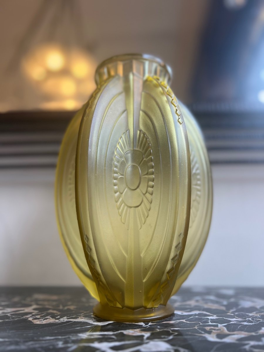 Large Art Deco Vase Sabino Model “pirogues” Signed {sabino Paris} (art Deco Vases 1930) -photo-5