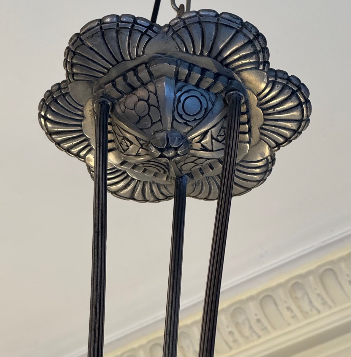 Art Deco Chandelier With Sandblasted Glass Plates And Nickel-plated Bronze (after Edouard Schenck) 1930 -photo-8