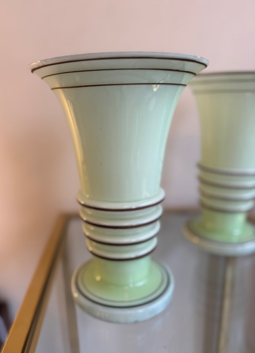 Pair Of Art Deco Vases In Pastel Green Opaline And Gold Trim (art Deco Vase 1930) -photo-4