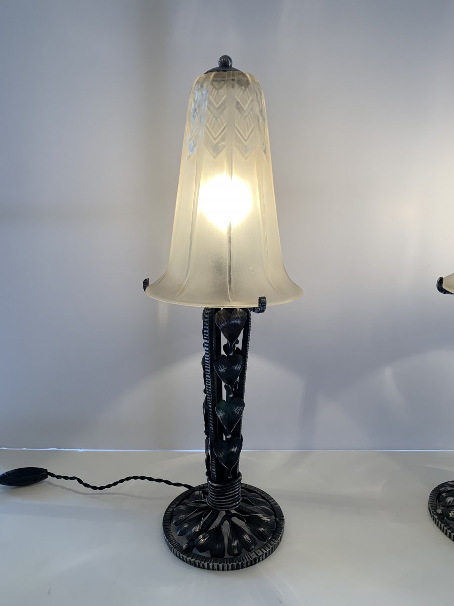 Pair Of Art Deco Lorrain Daum Patinated Wrought Iron Lamps (cat: Art Deco Lamp 1930)-photo-1