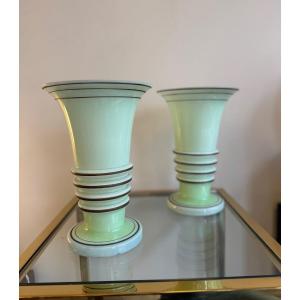 Pair Of Art Deco Vases In Pastel Green Opaline And Gold Trim (art Deco Vase 1930) 