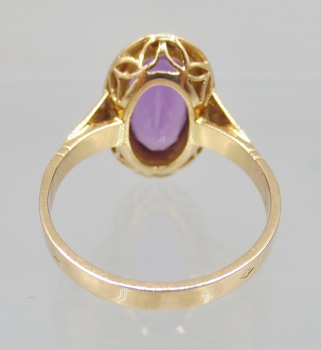 Ring, Gold And Amethyst.-photo-2