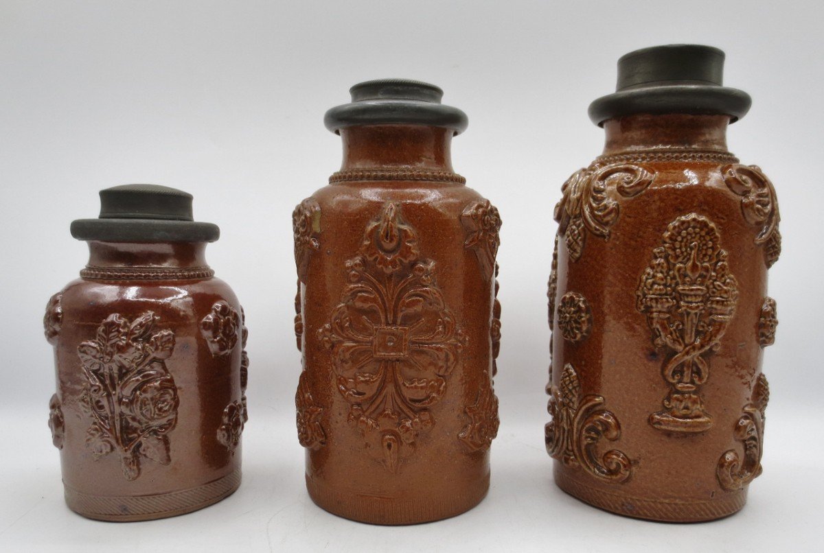 Three Beauvaisis Tobacco Pots, 19th Century.-photo-5