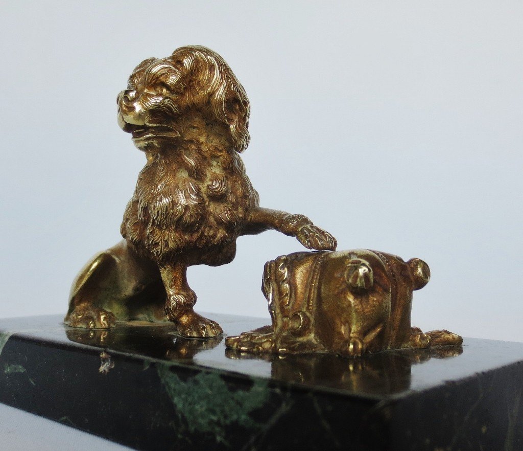 19th Century Bronze Dog.-photo-3