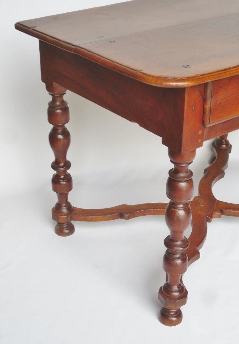 Louis XIV Table In Walnut. -photo-5