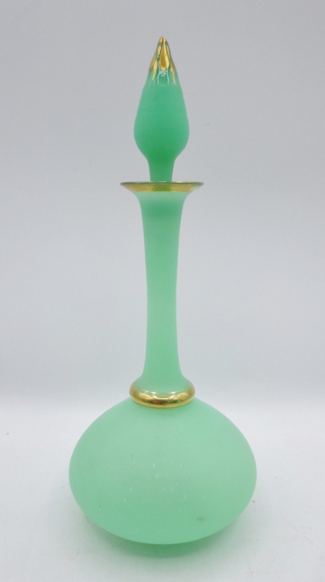 Opaline Bottle, 19th Century.-photo-3