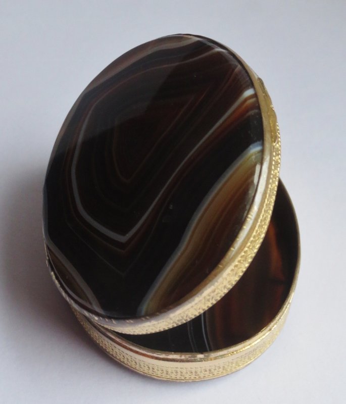 Snuffbox In Agate.-photo-5