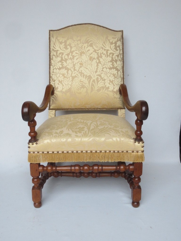 Louis XIV Period Walnut Armchair.-photo-3