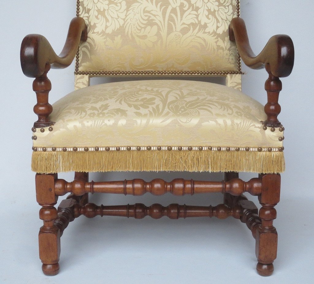 Louis XIV Period Walnut Armchair.-photo-1