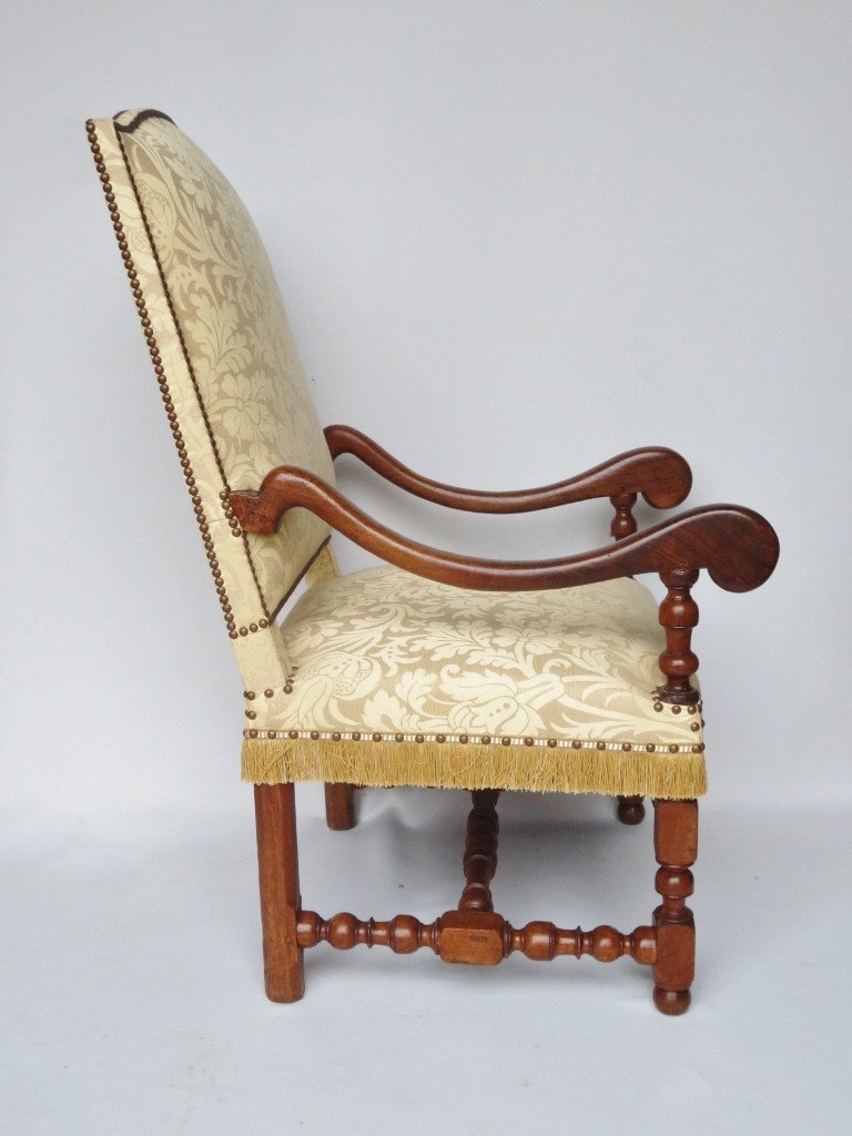 Louis XIV Period Walnut Armchair.-photo-7