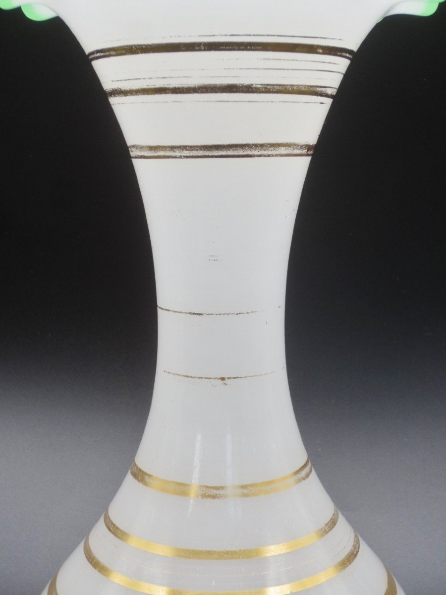 Opaline Vase, Restoration Period.-photo-3