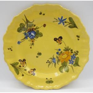 Moustiers Plate, 18th Century. 