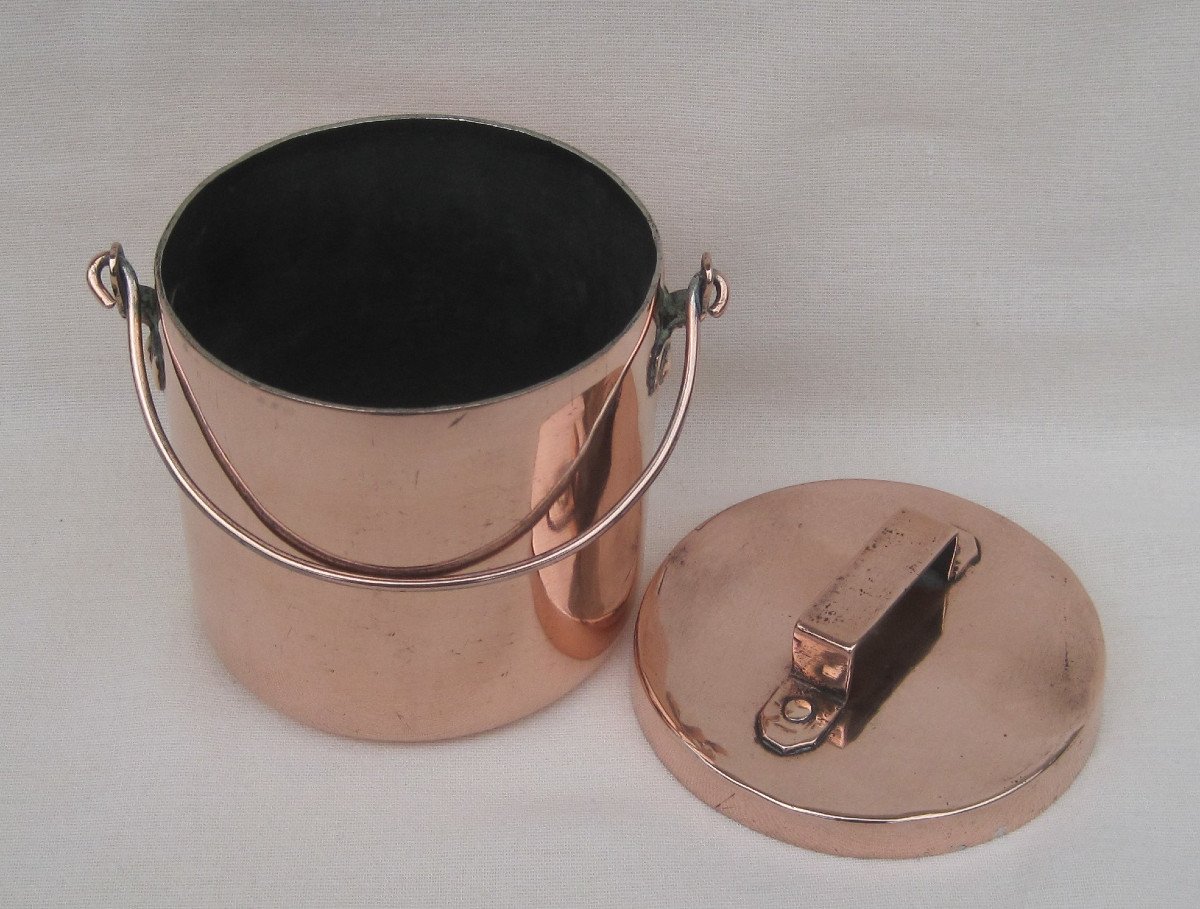 Small Covered Cauldron Or Pot, In Copper. 19th C.-photo-3