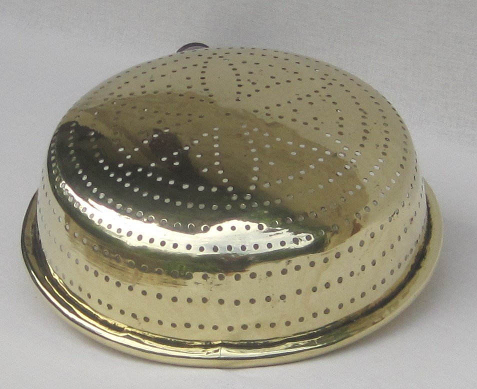 Strainer In Brass. 18th Century.-photo-4