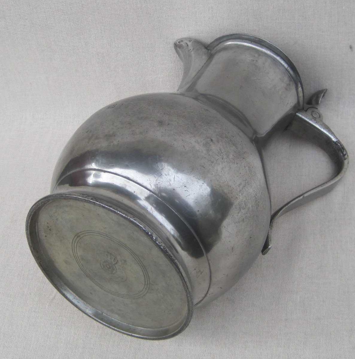 Pewter Dedicatory Pitcher. Cambrai? Early 19th Century.-photo-7