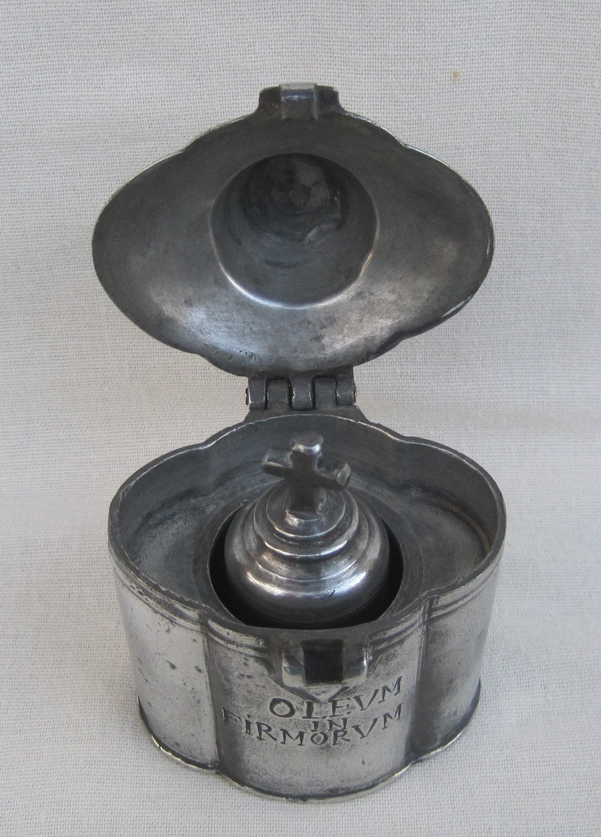 Pewter Box, With A Cruet, For The Oil Of The Sick. Religious Pewter. 18th Century.-photo-2