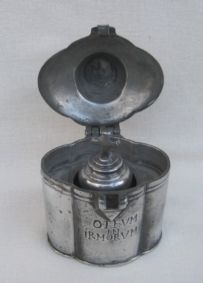 Pewter Box, With A Cruet, For The Oil Of The Sick. Religious Pewter. 18th Century.-photo-4