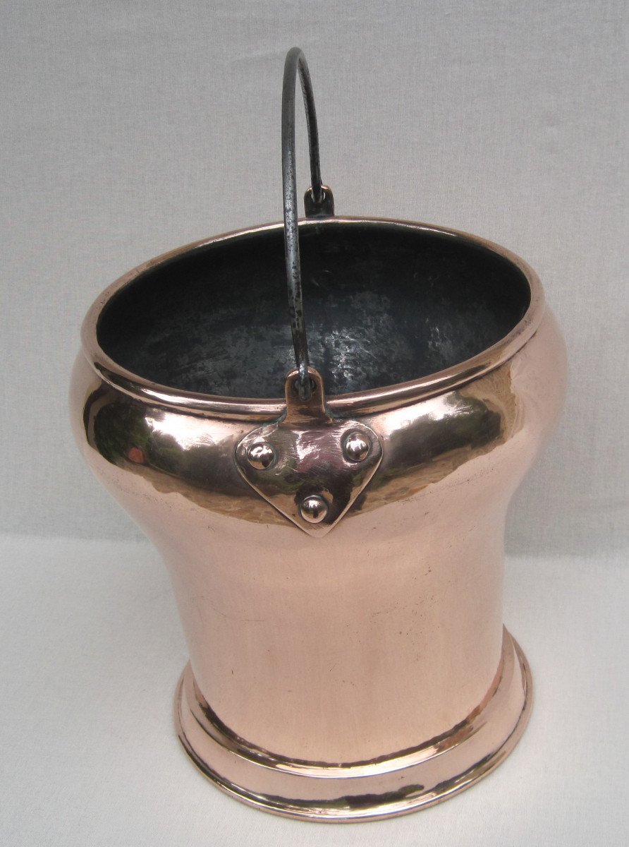 Copper Bucket. 18th Century.-photo-1